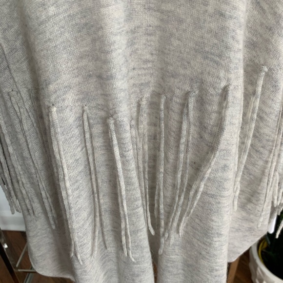 SANDRO Sweater - Picture 3 of 8